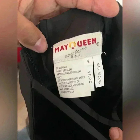 Formal dress - Picture 6 of 7